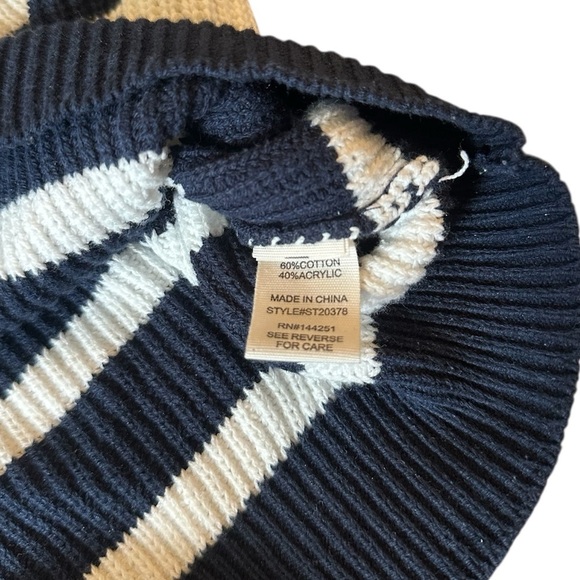 NWOT Moon & Madison Blue and White Striped Knit Sweater Shirt Medium - Picture 7 of 12